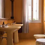 Le 33 Отель типа 