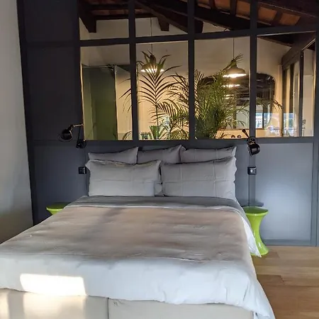 Bed and Breakfast Le 33 Μπασάνο Ντελ Γκράπα