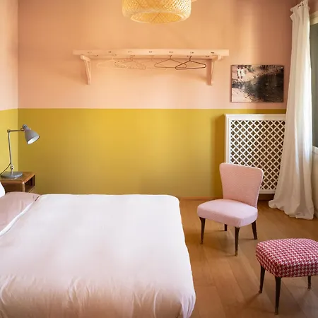 Bed and Breakfast Le 33 3*