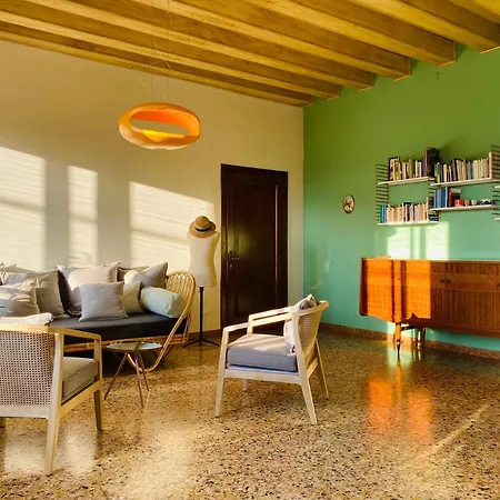 Le 33 Couette-café 3*