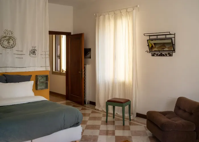 Le 33 3* Bassano del Grappa