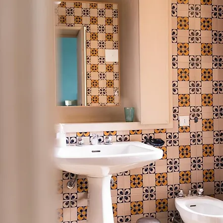 B&B Le 33 바사노델그라파