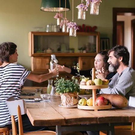 Alojamento de Acomodação e Pequeno-almoço Le 33