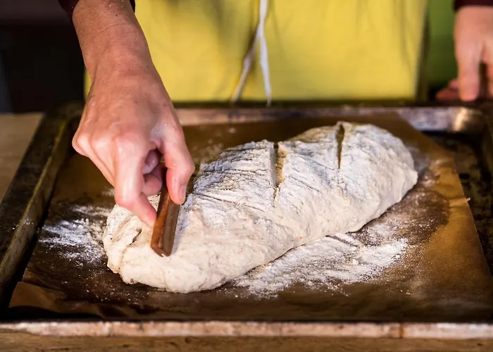 Le 33 Oda ve Kahvaltı 3*